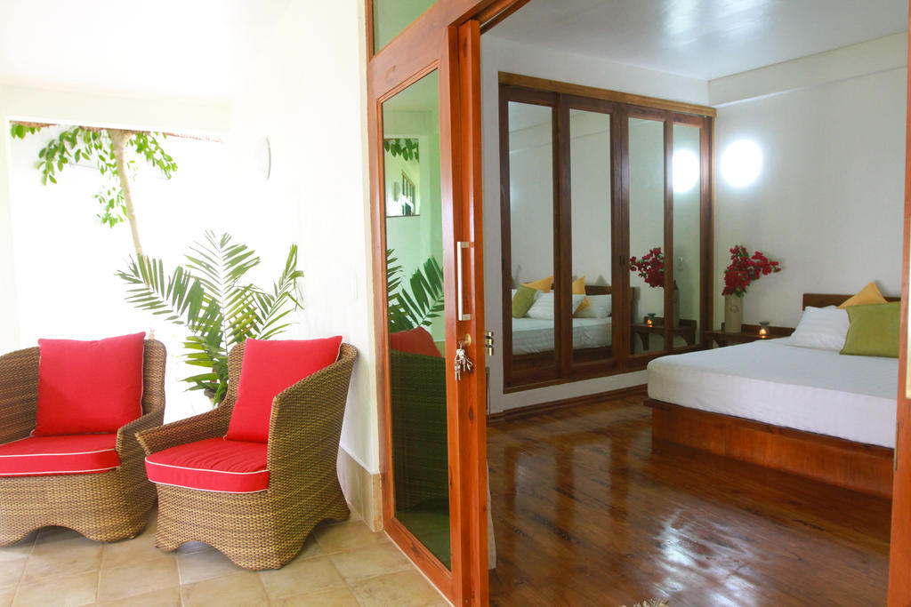 Villa Formosa Bohol Exterior photo